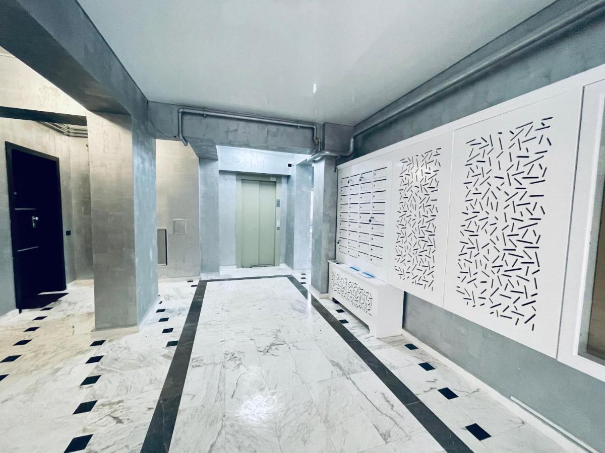 Ferienwohnung Luxury Studio - Maison 103 - Stefan Building Complex Năvodari Exterior foto
